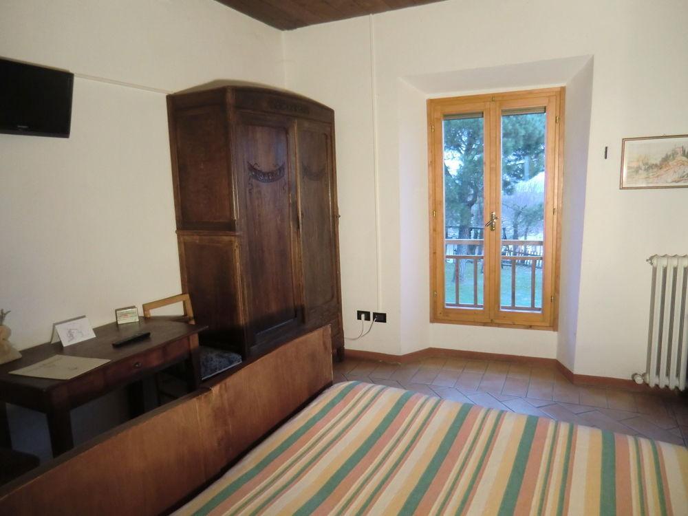 Agriturismo Ca'De'Gatti Faenza Ngoại thất bức ảnh