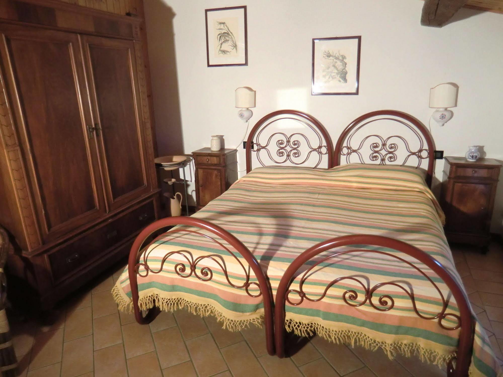 Agriturismo Ca'De'Gatti Faenza Ngoại thất bức ảnh